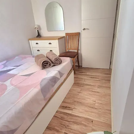 Piso Segunda Línea De Playa * Fuengirola