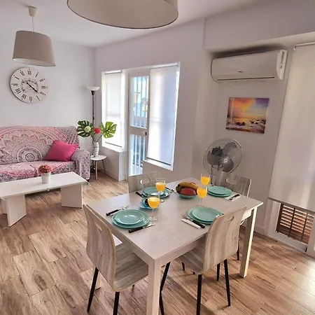 Piso Segunda Línea De Playa Apartamento *