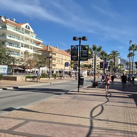 Piso Segunda Línea De Playa * Fuengirola